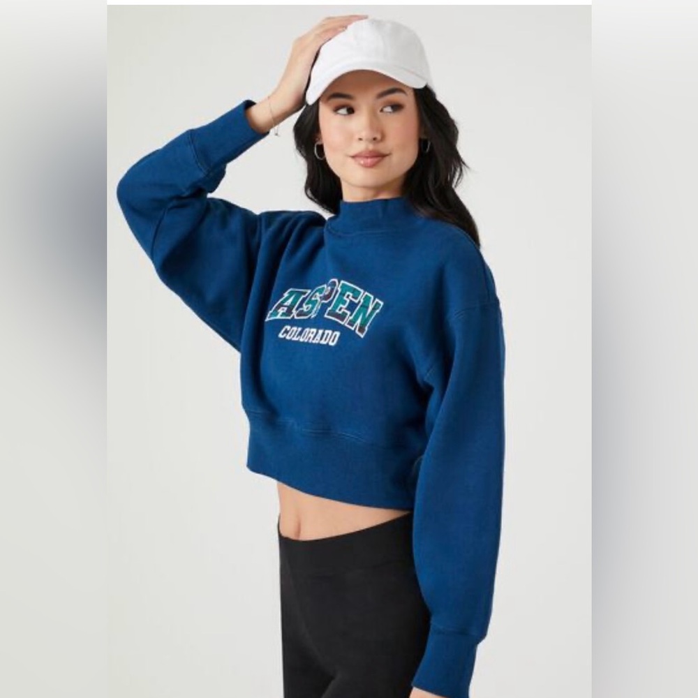 Brand New Navy Blue Aspen Colorado Cropped Sweater NWT